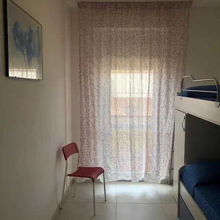 Apartment Luminoso Al Mare